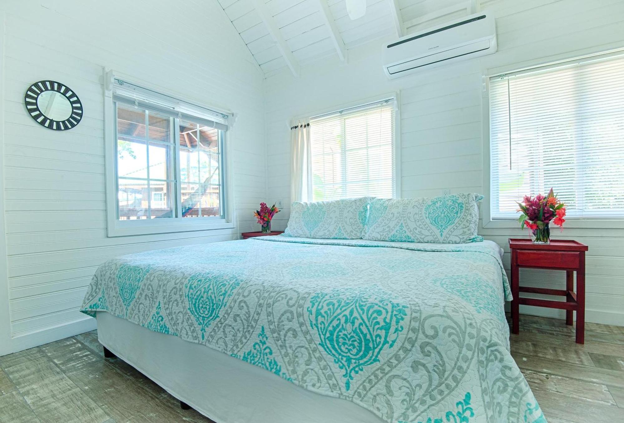 Blue Bahia Resort Sandy Bay Екстериор снимка