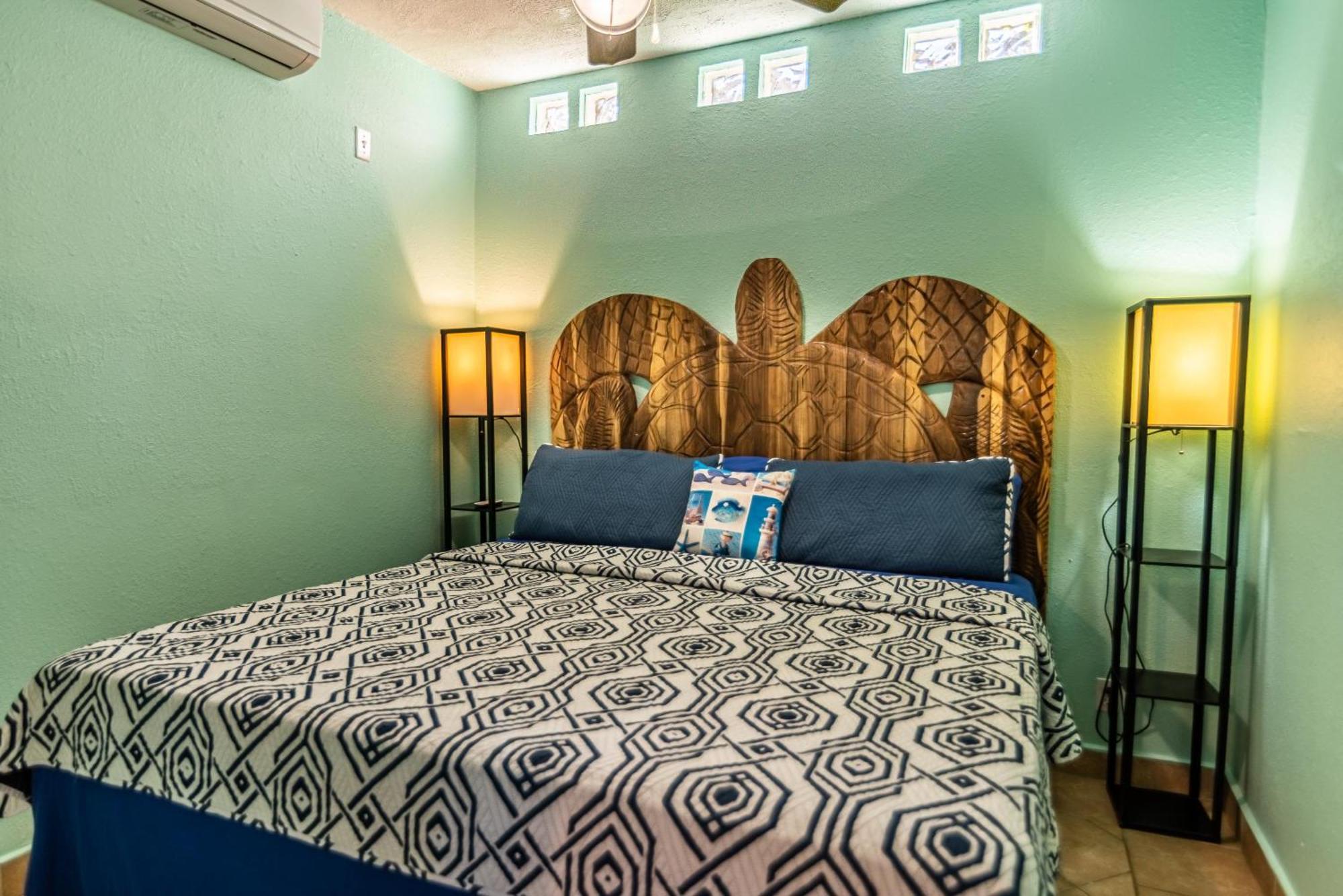 Blue Bahia Resort Sandy Bay Екстериор снимка